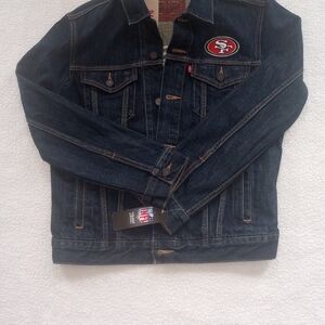 Levi's Men's Dark Blue Denim Jacket with Logo Patch
